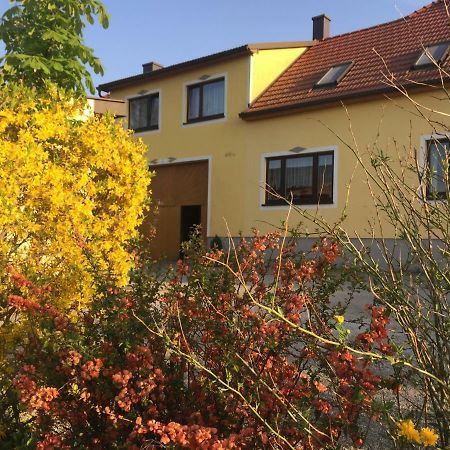 Amstetter'S Ferienwohnung Waldenstein (Gmund) Exterior foto